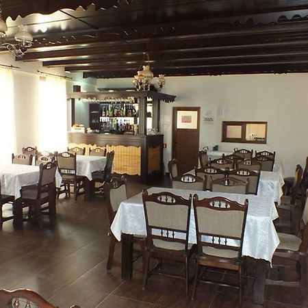 Pensiune Restaurant La Pogace Săpânța Exterior photo